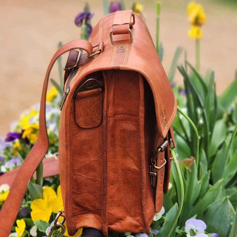 Pemulwuy 14-Inch Handmade Full Grain Leather Backpack & Satchel Bag
