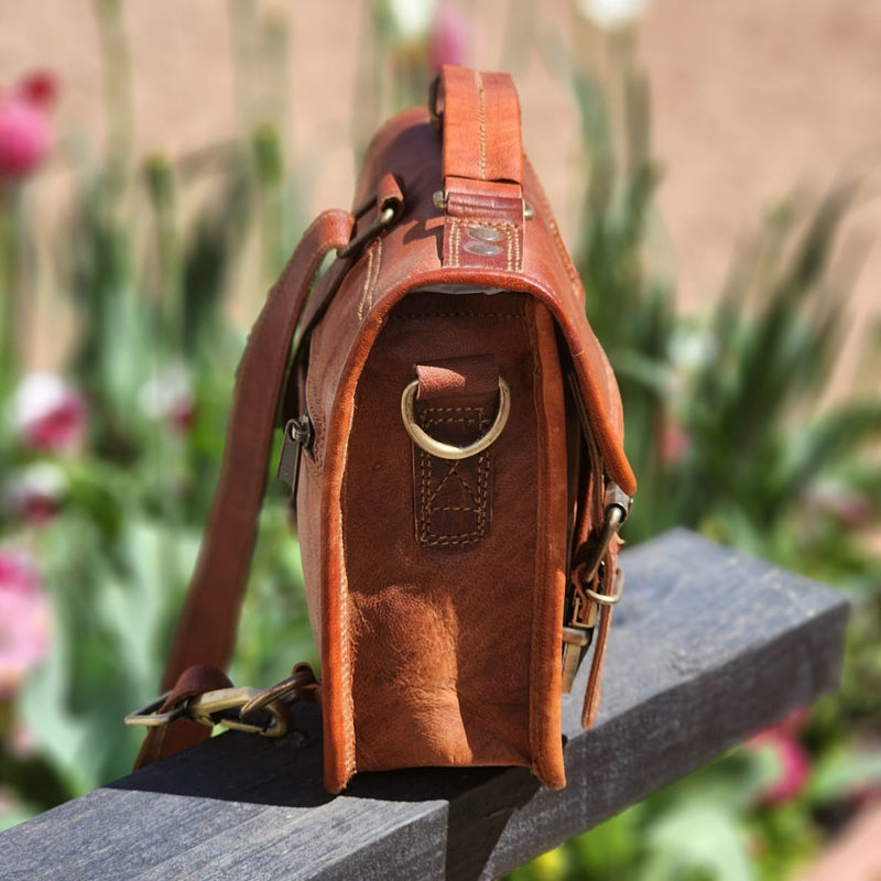 Conductor 9 inch Leather Every Day Transit Bag