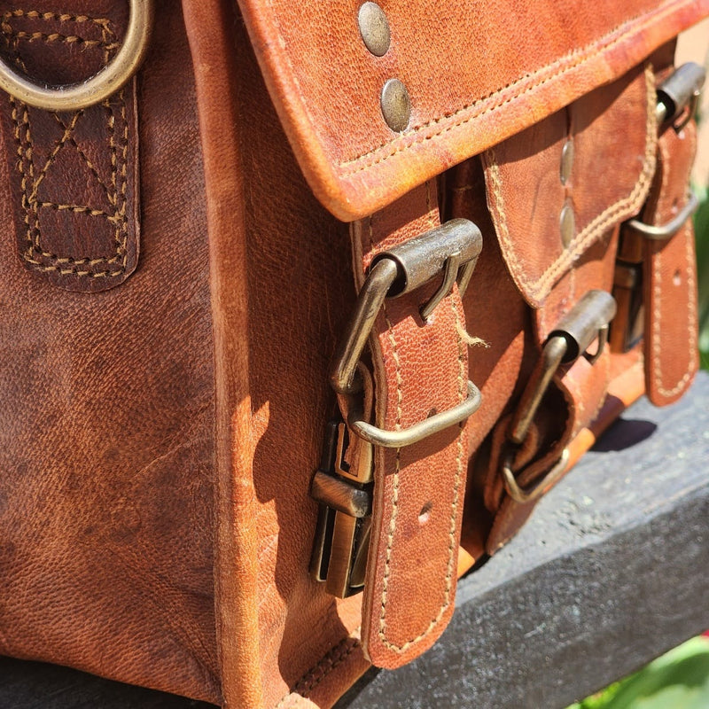 Conductor 9 inch Leather Every Day Transit Bag