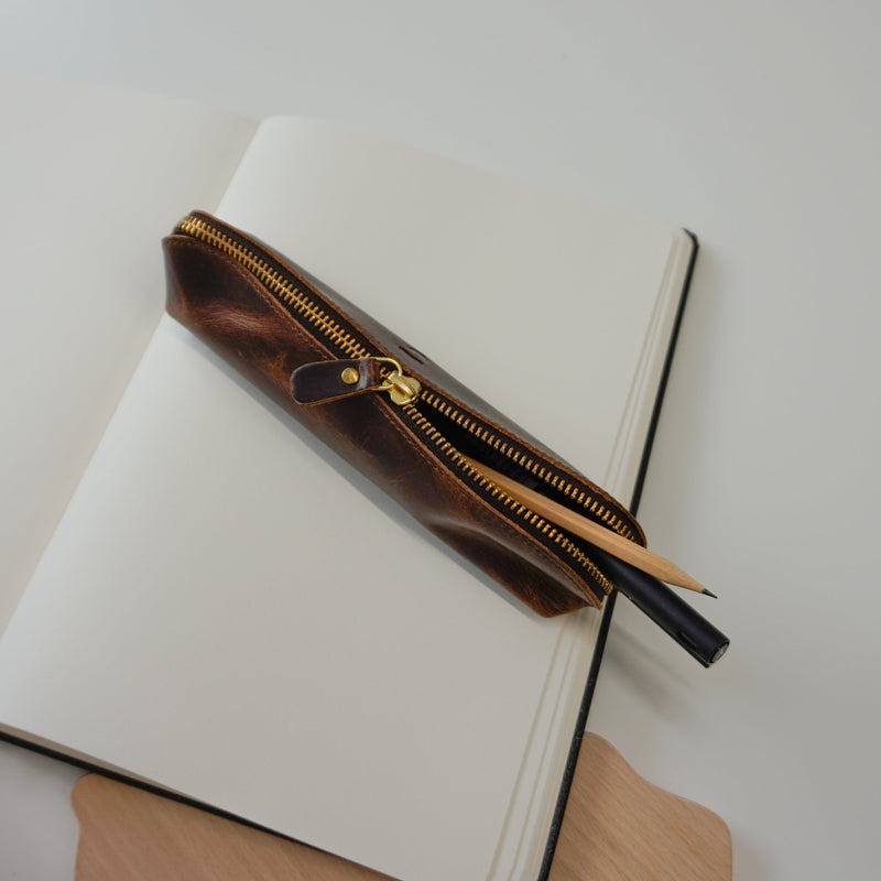 Bondi Pencil Case Waxed Buffalo Hide