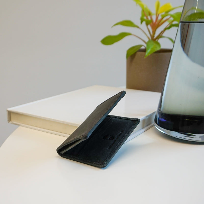 Carlton Card Case Cowhide Black