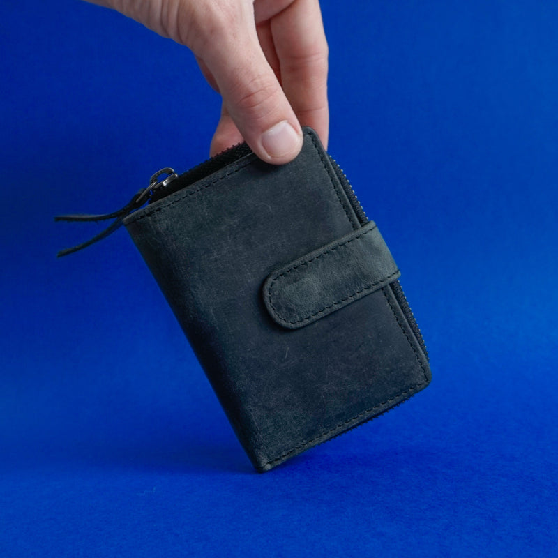Chatswood Clutch Wallet Cowhide Black