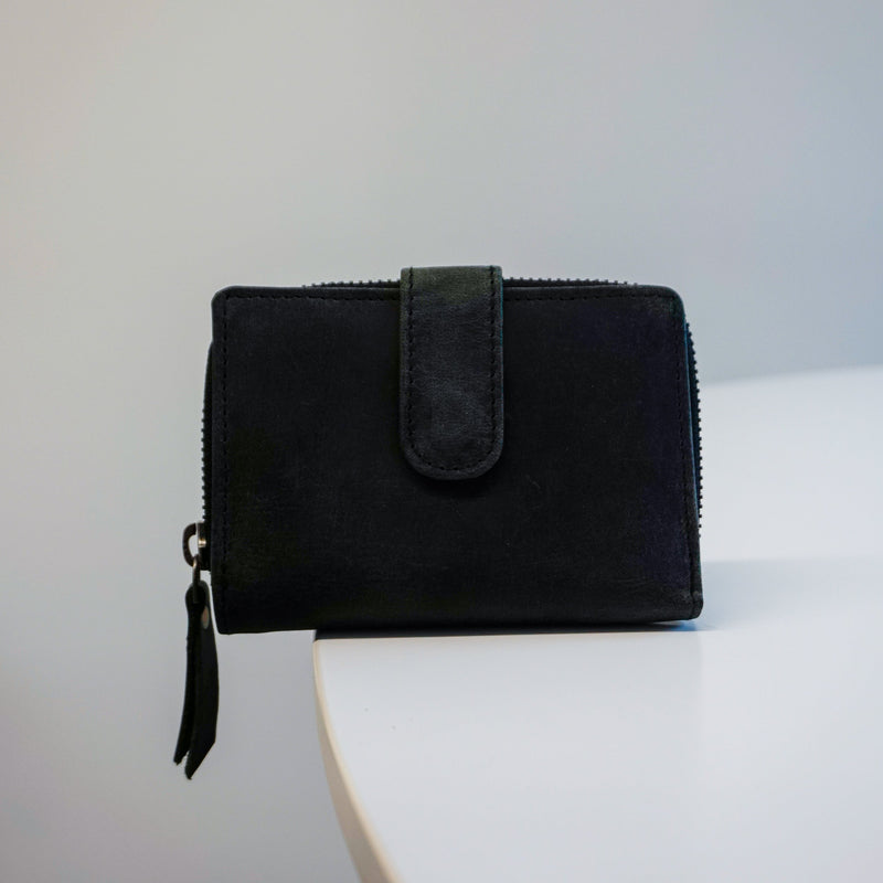 Chatswood Clutch Wallet Cowhide Black
