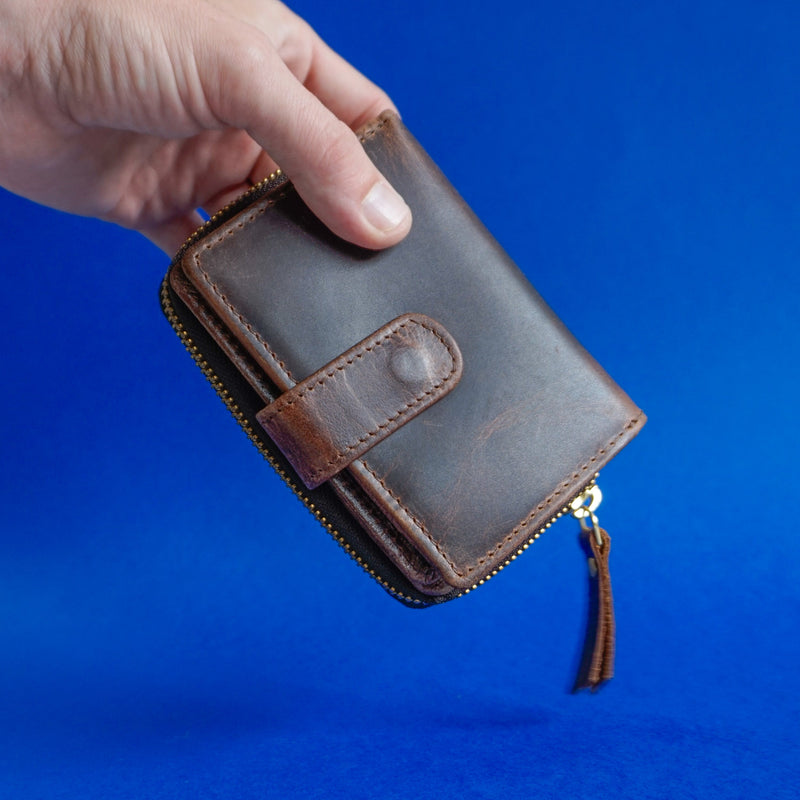 Chatswood Clutch Wallet Waxed Buffalo Hide