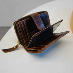 Chatswood Clutch Wallet Waxed Buffalo Hide