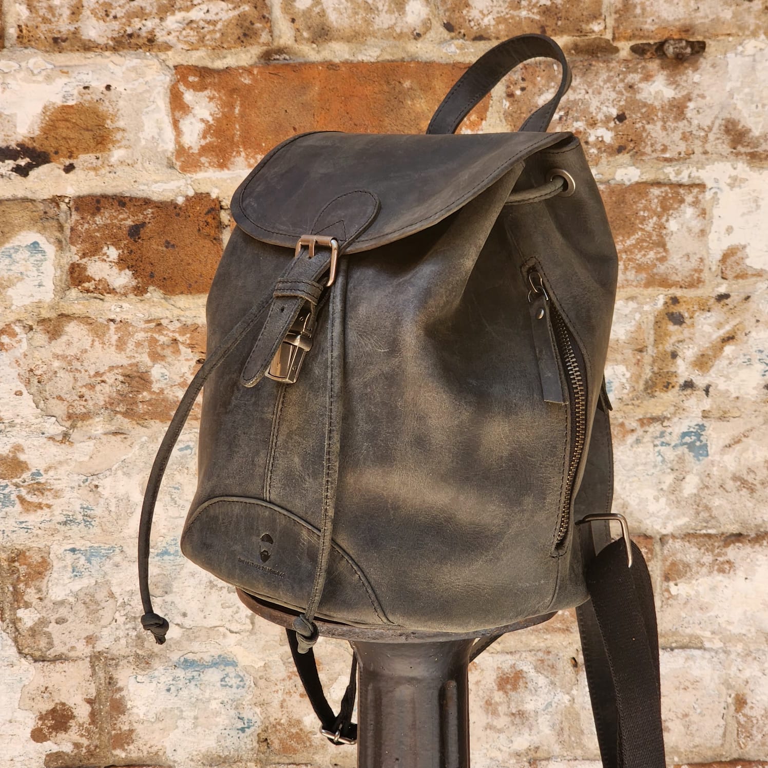 Potts Point S Black