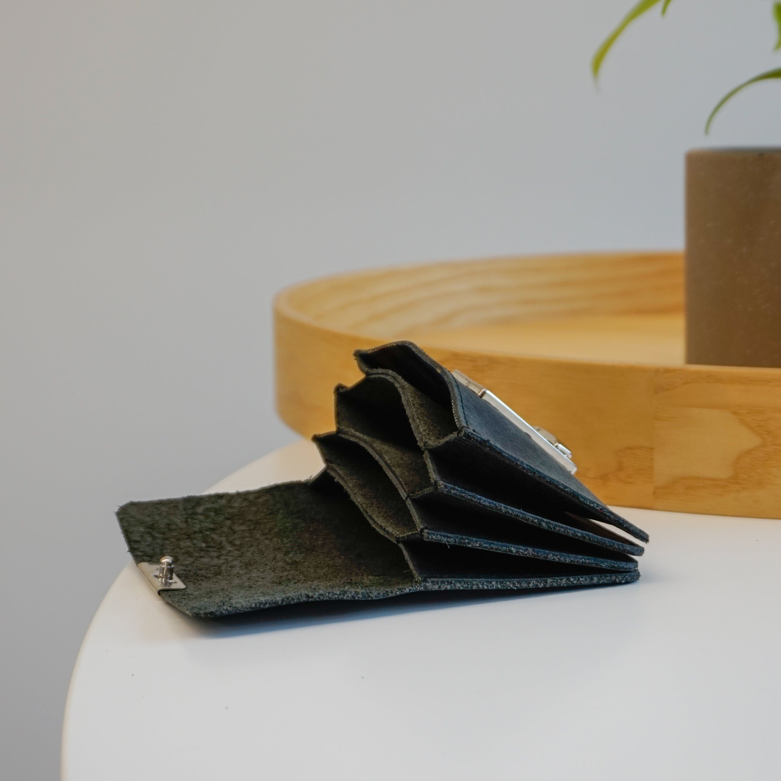 Randwick Clip Wallet Cowhide Black