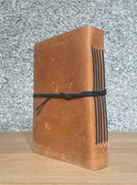 Cargar imagen en el visor de la galería, Tagebuch A Beautiful Ride Handmade Natural Leather
