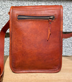 Load image into Gallery viewer, Singleton 9 Goat Leather Field Bag

