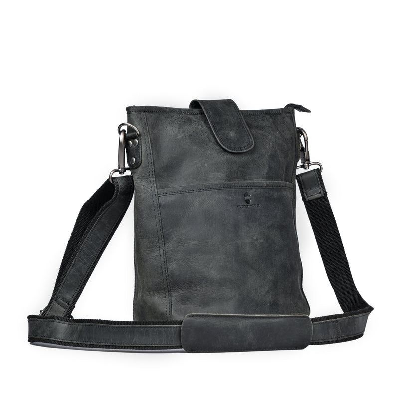 Sydney 12 Black
