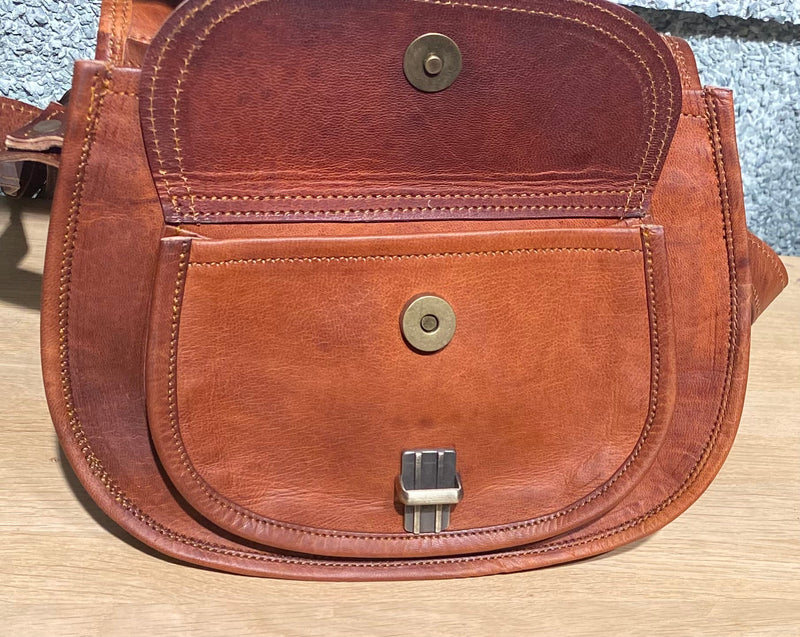 Victoria 9 GT Goat Leather Saddle Bag